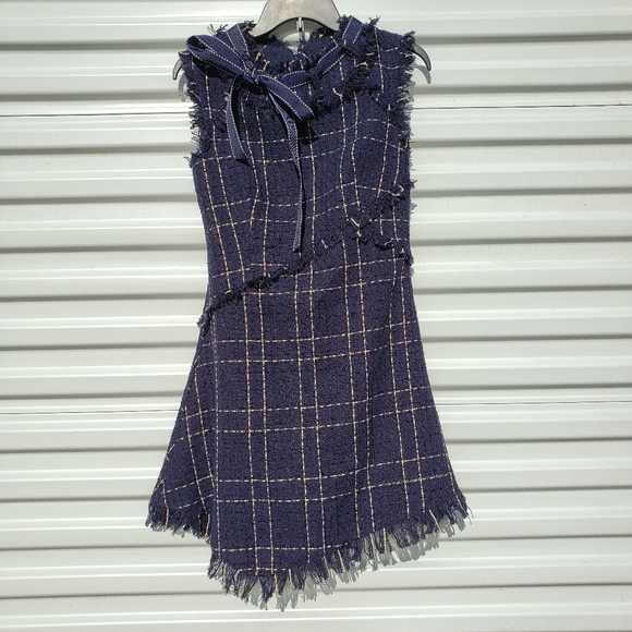 Onebuye Tweed Asymmetrical Sleeveless Raw Hem Blue Plaid Dress - Picture 3 of 14